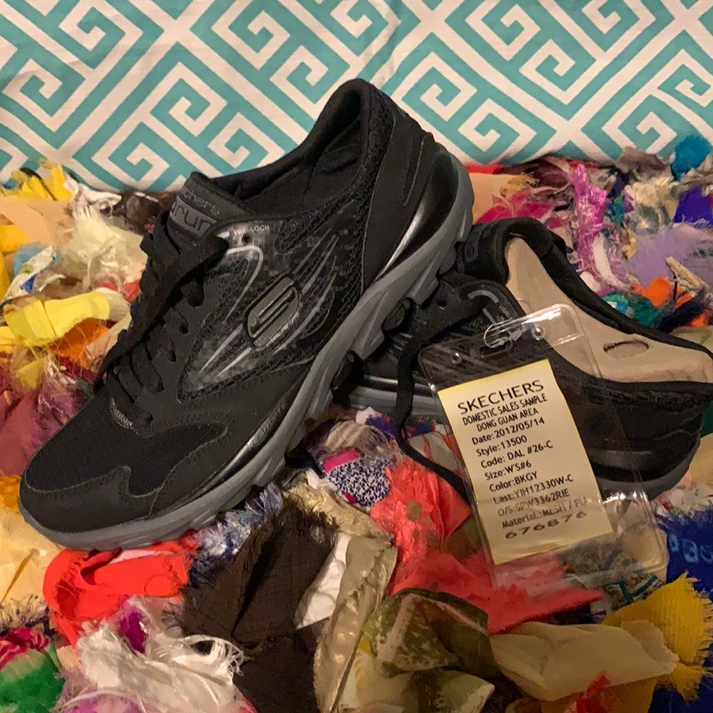 Sketchers Go Run Nwt